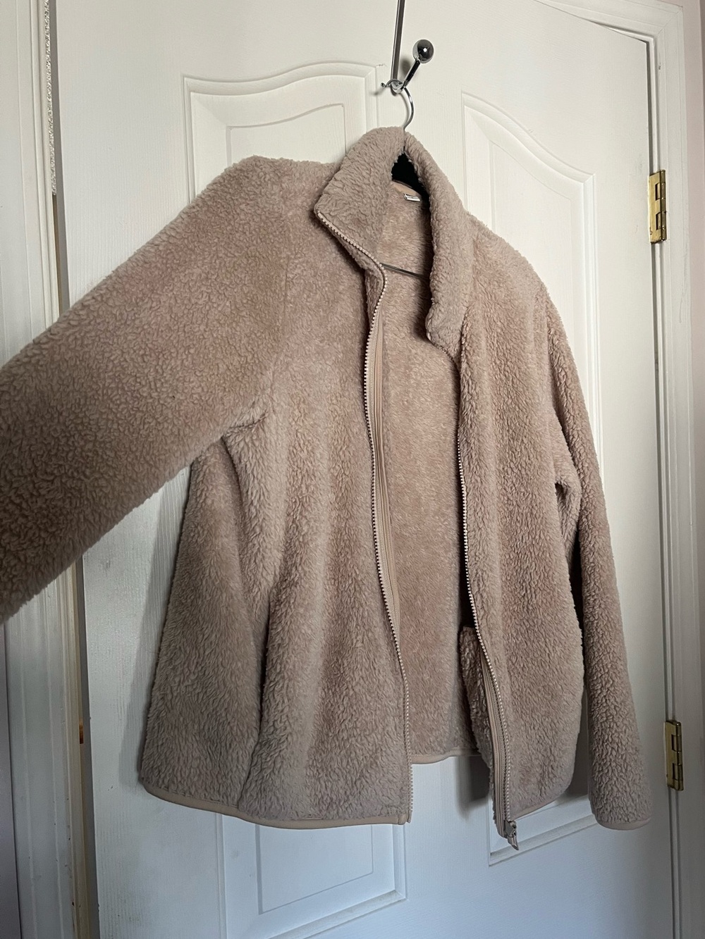 Uniqlo Plush Fleece Light Jacket/Sweater